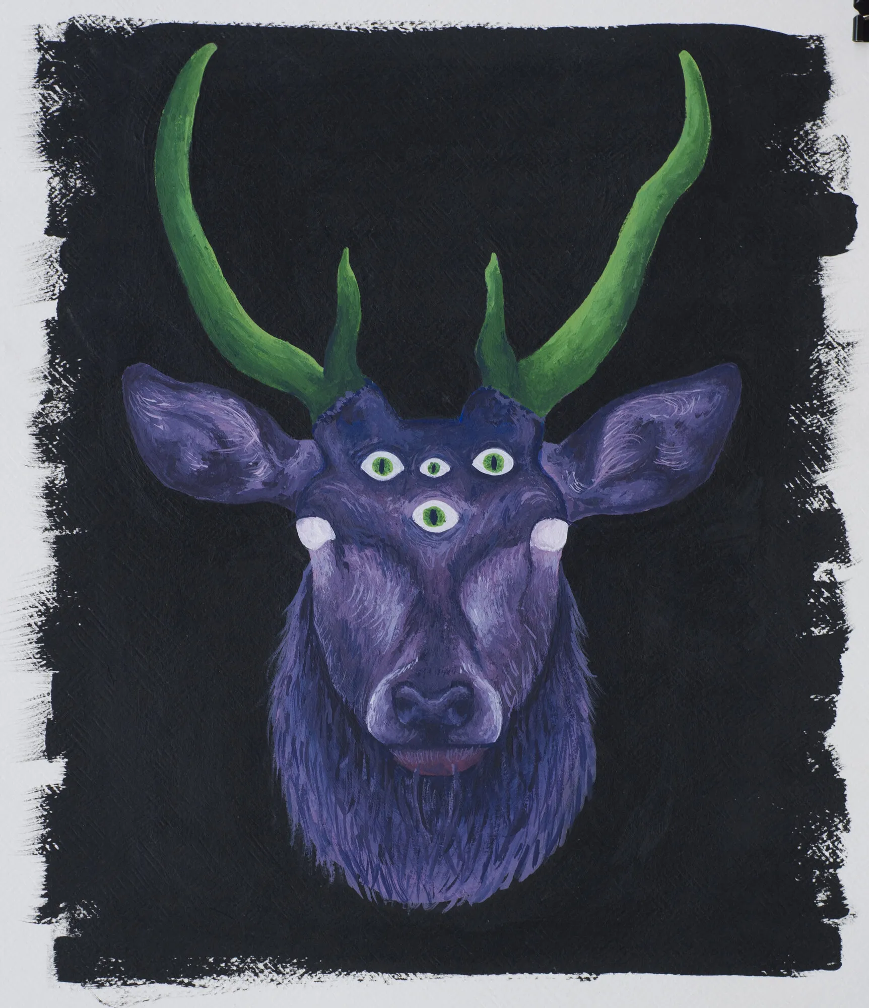 Pintura de un venado morado de tres ojos con cuernos verdes sobre fondo negro